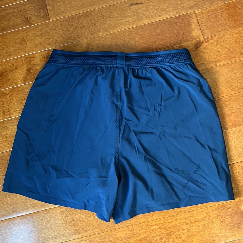 NWT Ten Thousand Navy Session Short (With Liner) 5" Size Medium - Picture 2 of 5